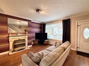 Photo 8- click for photo gallery